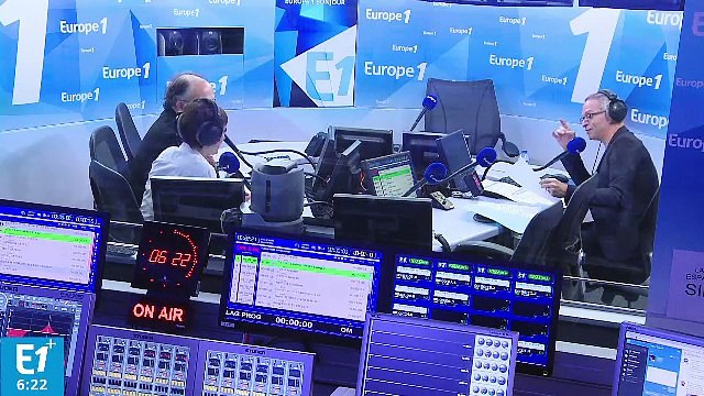 Arctique : des chercheurs encerclés et bloqués par des ours polaires