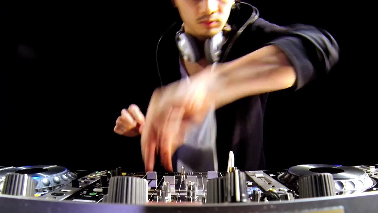 Yamato DJ Performance -BLACK-