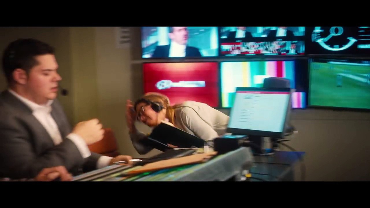 Bridget Jones's Baby Featurette - Who is Bridget_ (2016) - Renée Zellweger