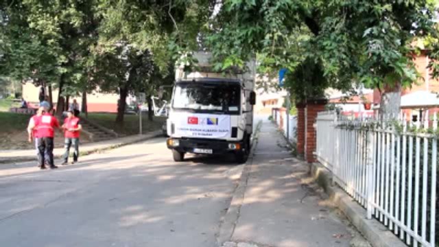 Türk Kızılayı Bosna Hersek'te Kurban Eti Dağıttı - Zenica