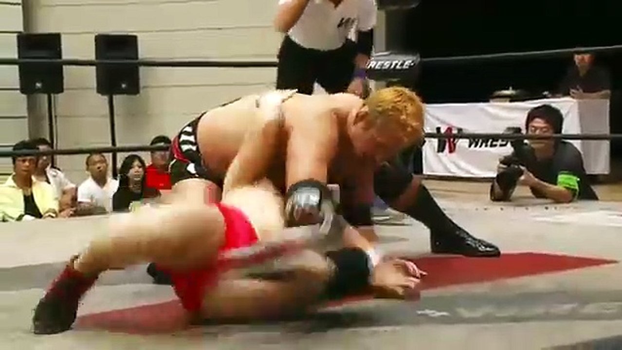 07.09.2016 Jun Tonsho & Seigo Tachibana vs. TriggeR (W1)