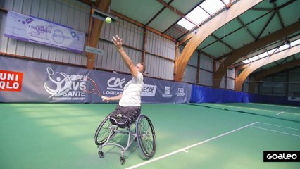 Le service par Nicolas Peifer - Tennis en fauteuil