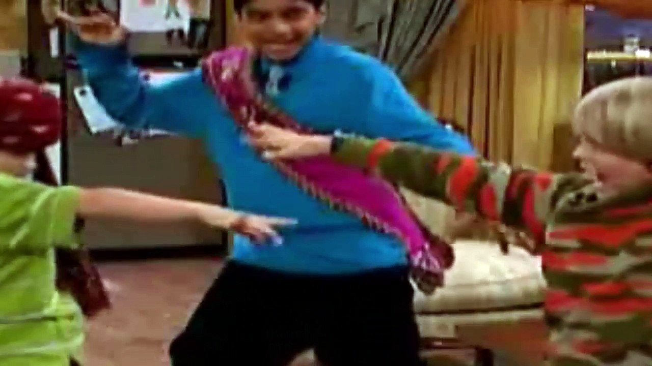 Hotel Zack und Cody - Staffel 1 Folge 24 | Verliebt