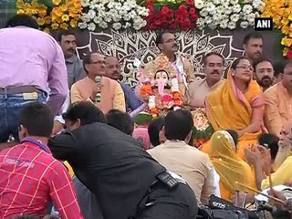 Watch: Shivraj Singh Chouhan takes his Ganpati idol for Visarjan
