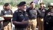 IG KP Durrani Visits Near To Afghan Border And Appreciates The Work Of Police By Distributing Prizes And Eidi ..