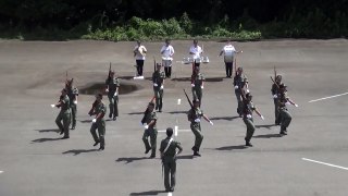 防衛大学校儀仗隊ファンシードリル(平成２８年度夏期合宿64期期別ファンシードリル)