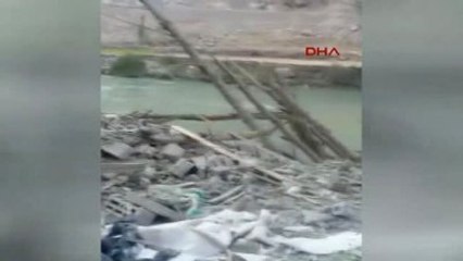 Hakkari'de 5 Ton Bomba Yüklü Araç İmha Edildi 3-
