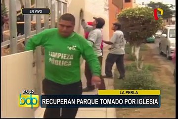 La Perla: municipio retira muro colocado sin autorización en parque