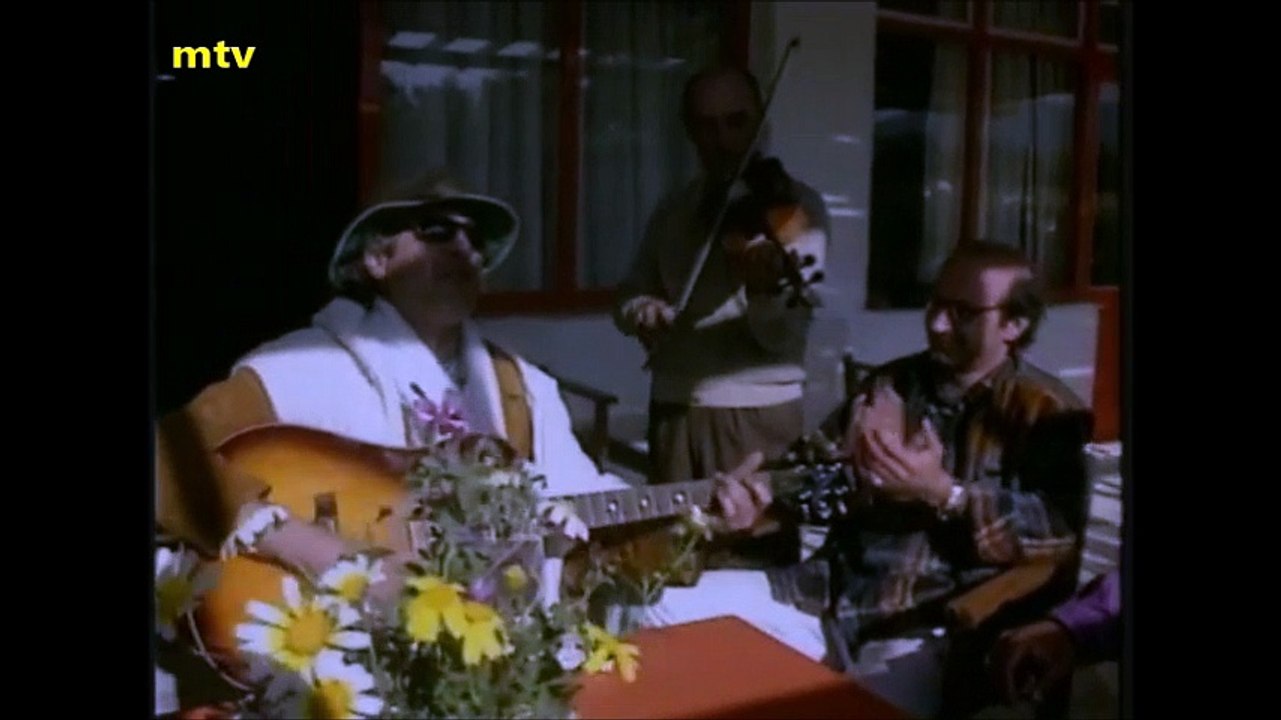 Χρήστος Κυριαζής - Το πουλόβερ - Video Clip