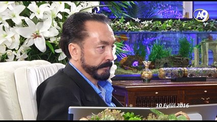 Abdülhamid döneminde bütün topraklarımızı kaybettik. Kıbrıs 98 bin altına İngiltere’ye satıldı.