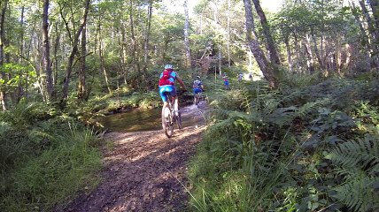 GOPR5024 1 Samedi Matin - premier gué derrière luc [DIVX 480p]