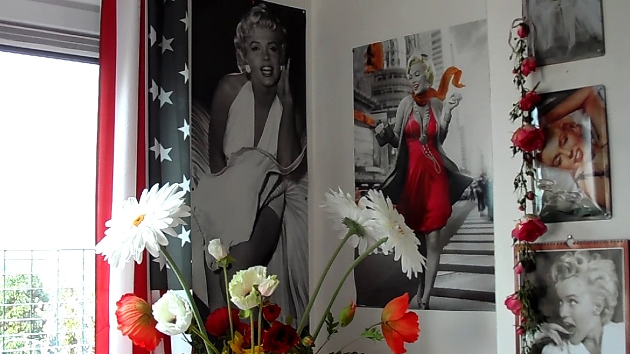 michel sardou  tous les  bateaux  ..