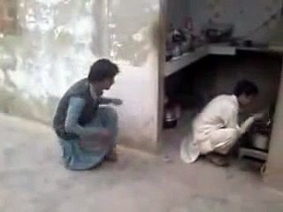 Pakistani Most Shoking Funny Video Clip ItmastiMB