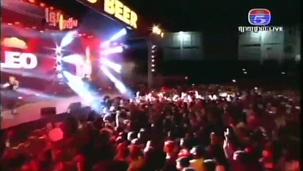 បេះដូងអ្នកប្រដាល់, Khemarak Sereymon, Besdong Neak Brodal, Khmer Smile Concert, 05 August 2016