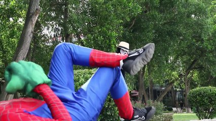 #Spiderman Do  Exercise - Black Spiderman Troll  Boom ! Funny Superhero In Realife !-ceh89whUELw