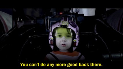 Attaque de l'étoile noire avec une fillette à la place de Luke Skywalker ! Parodie Star Wars
