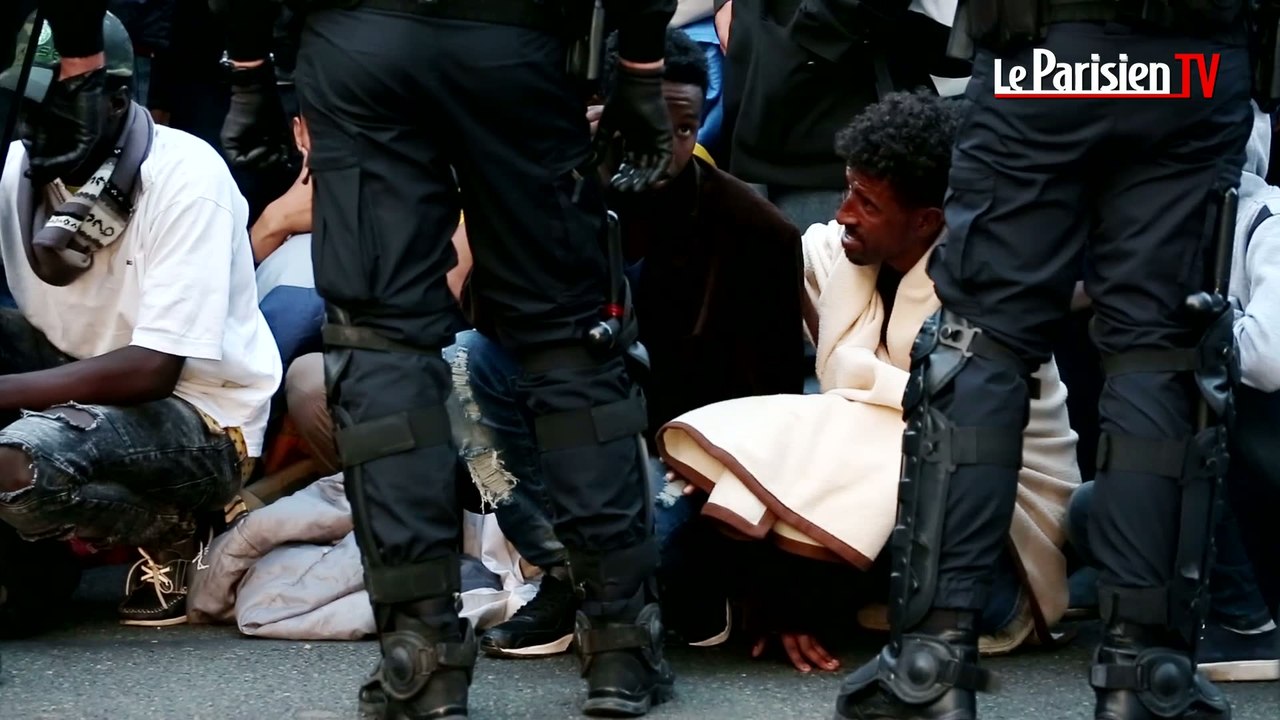 Paris: évacuation des migrants de l'avenue de Flandre