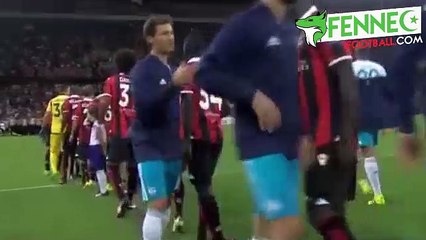 Nabil Bentaleb fait un petit pont à Mario Balotelli