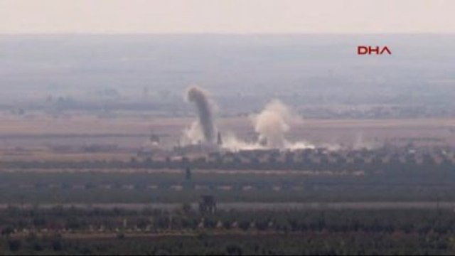 Kilis Işid'e Ait Hedeflere Kilis Elbeyli'de Konuşlu Olan Zırhlı Birlikler Tarafından Atış...