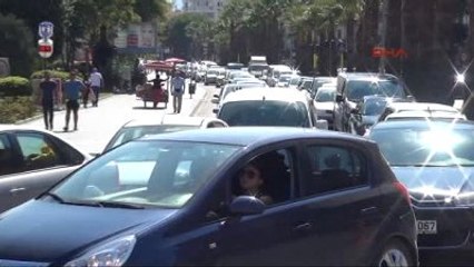 Çanakkale'de Uzun Kuyruklar Oluştu