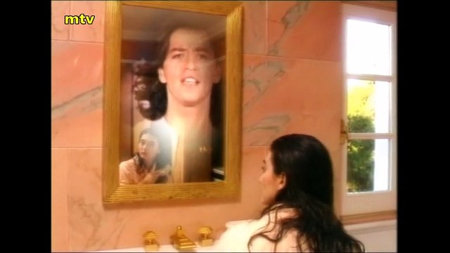 Σάκης Ρουβάς - Αφήστε την _ Sakis Rouvas - Afiste tin - Video Clip