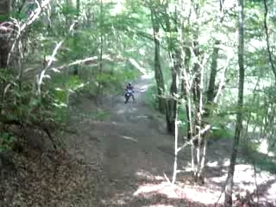 rieju mrx pro dans les chemin