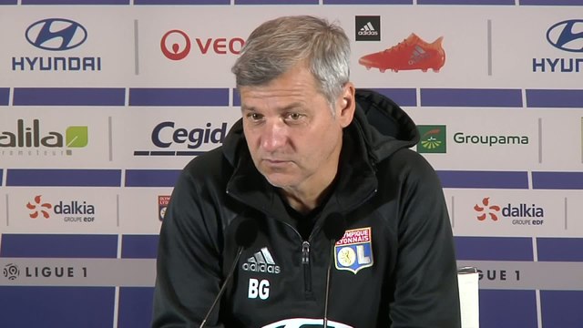 Foot - L1 - OL : Genesio «Adebayor ? Je veux avoir une idée du joueur et de l'homme»