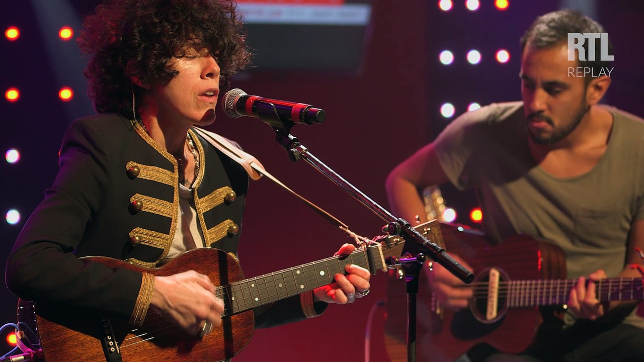LP  - Lost On You Live dans le Grand Studio RTL