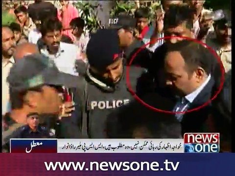 Police detains MQM Pakistan leader Khawaja Izhar-ul-Hasan