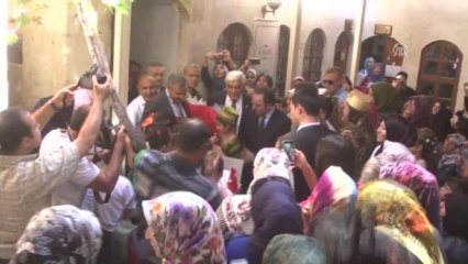 Kaynak: "Bütün Dünya Seyrederken Tsk, Sizin Topraklarınızda Sizleri Korumak İçin Mücadele Veriyor