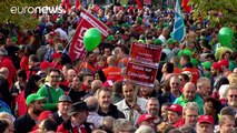 بیش از ۵ هزار نفر در حمایت از کارگران کارخانه کاترپیلار بلژیک تظاهرات کردند