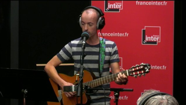 Contre le burkini une loi allons y - La chanson de Frédéric Fromet