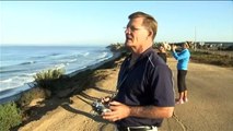Hillary Clinton et Donald Trump volent au-dessus d'une plage californienne