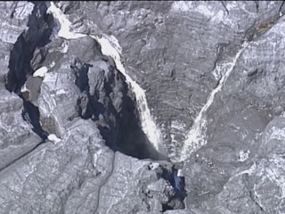 Massive sinkhole opens at Mosaic facility in Polk County - Action Air 1 flyover