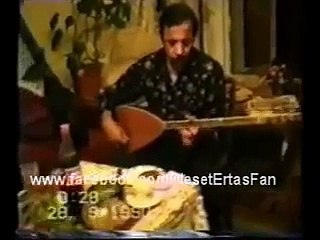 Neşet Ertaş - Nerde Ne Arıyon Divane Gönül (yıl 1990)