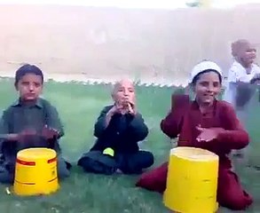 Very funny pathan child Dhool and saaz Rabab funny video 2014