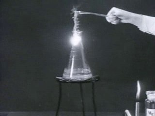 Химия 04 Горение магния в парах воды