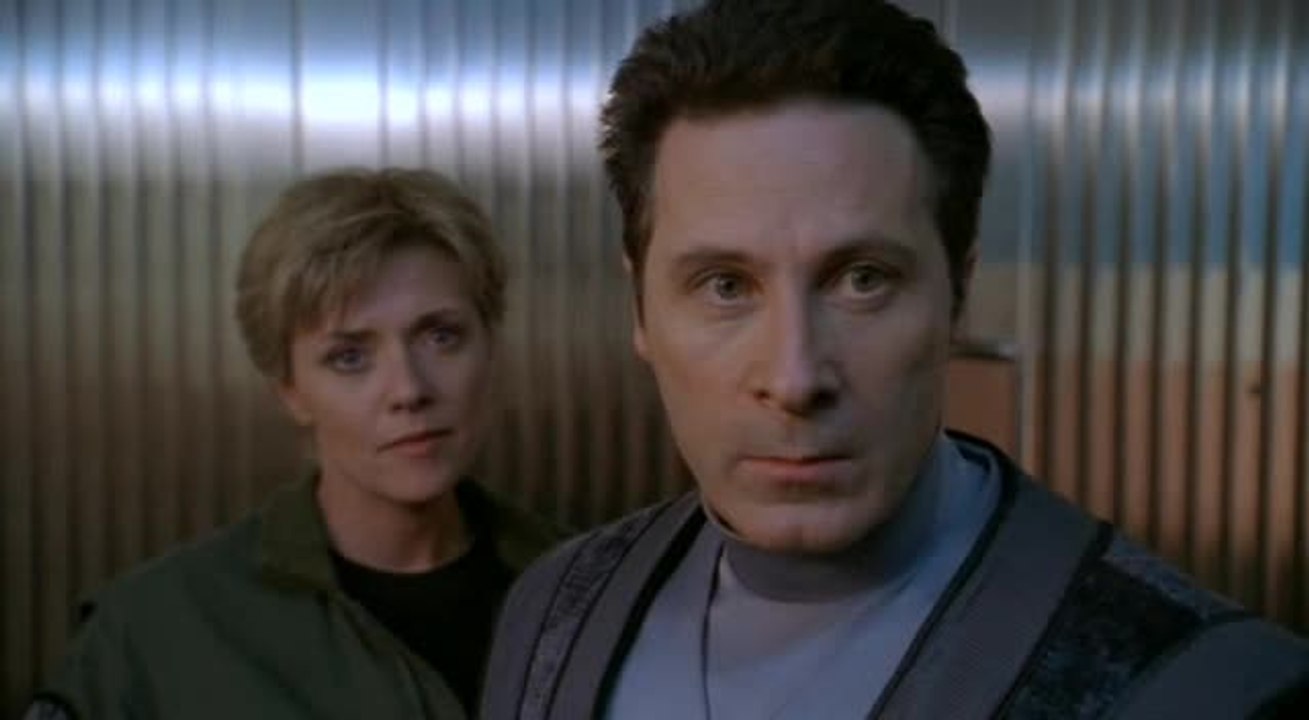 Stargate SG-1 - S 5 E 9 - Between Two Fires
