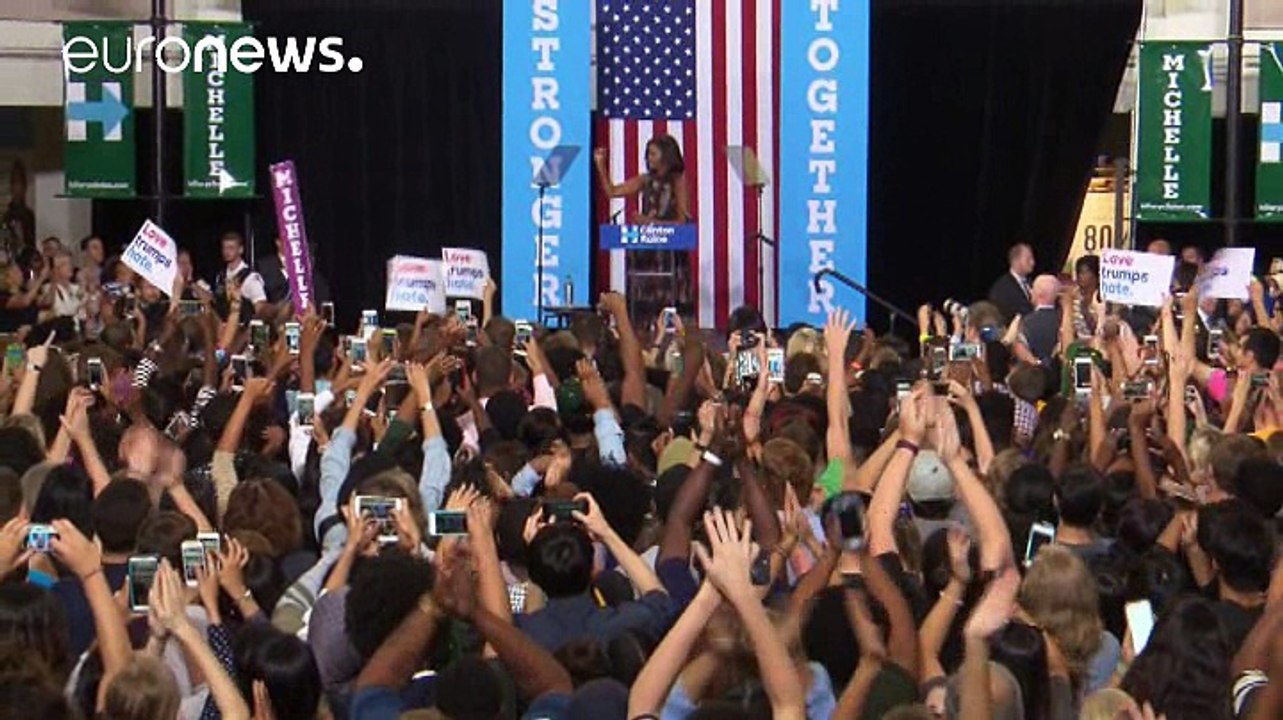 USA: az elnök után a first lady is Clinton mellett kampányol