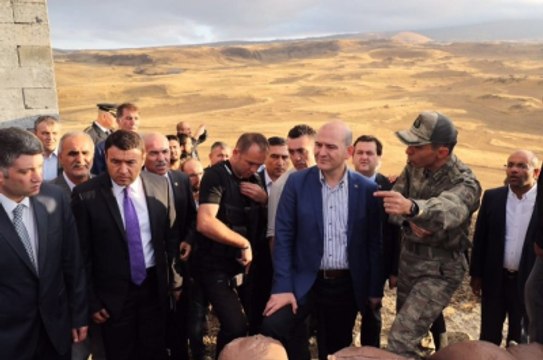 Bakan Soylu, 10 Şehit Verdiğimiz Tendürek Dağı'na Çıktı