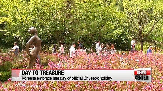Koreans embrace Chuseok holiday by treasuring little moments with family