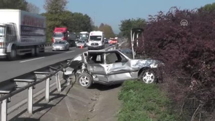 Tem Otoyolu'nda Trafik Kazası: 4 Yaralı