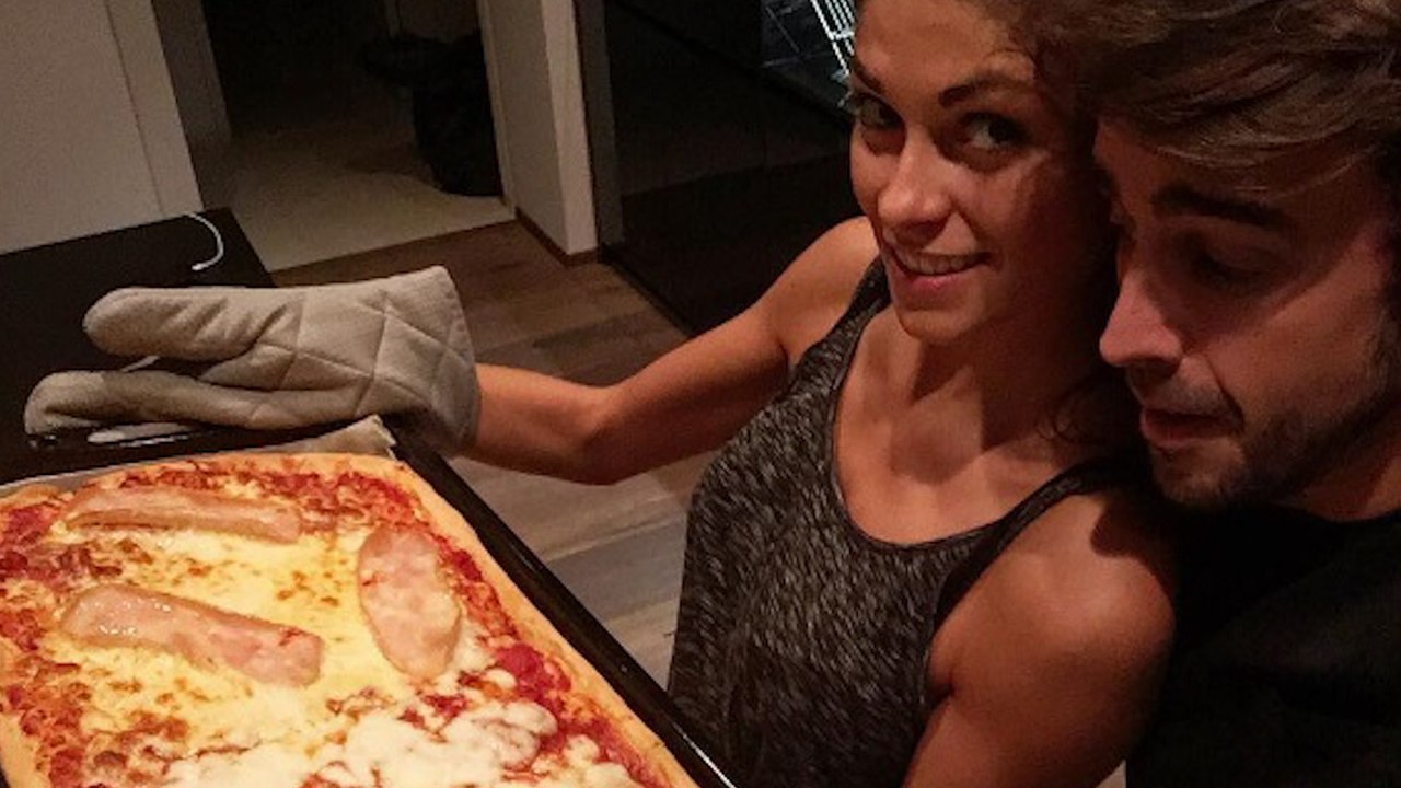 Linda Morselli acompaña a Fernando Alonso a Singapur