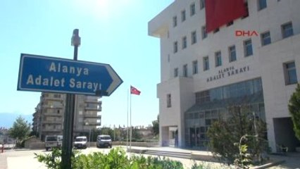 Alanya'da Fetö Şüphelileri Adliyede