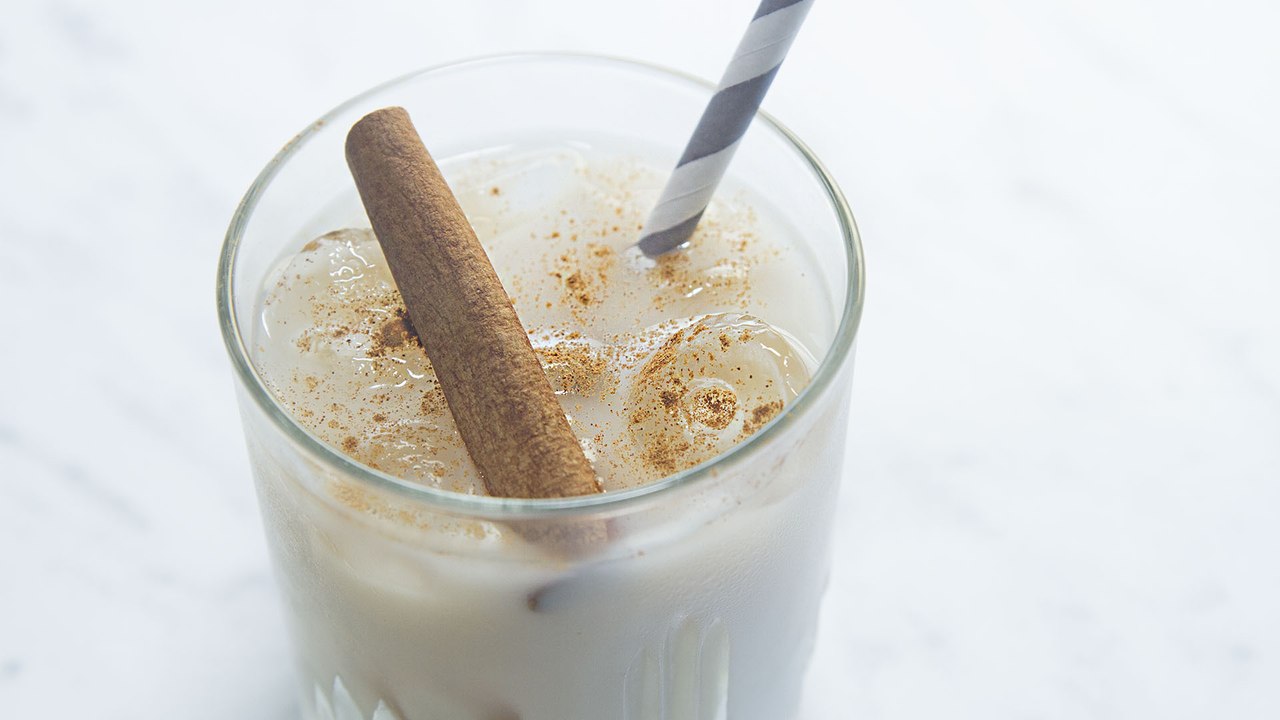 Horchata Cocktail - Es Muy Bueno!
