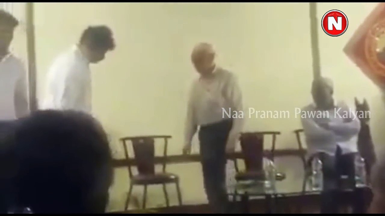 Pawan Kalyan Reality Caught On Camera _ Real Life _ Haters Must Watch