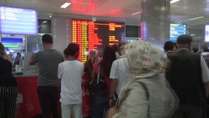 Hacılar Kutsal Topraklardan Dönmeye Başladı