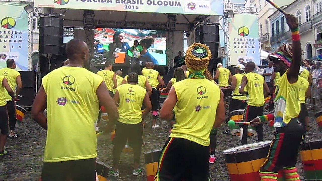 Olodum concert de rue salvador do Bahia