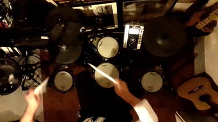 BustaRhymes-Don't touch me (Travis Barker remix)