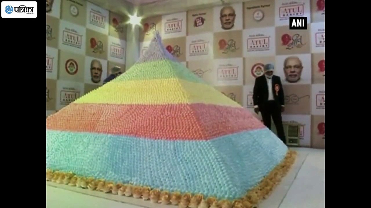 Surat Based Bakery Bakes 7-Feet Tall Pyramid Style Cake To Mark PM's Birthday